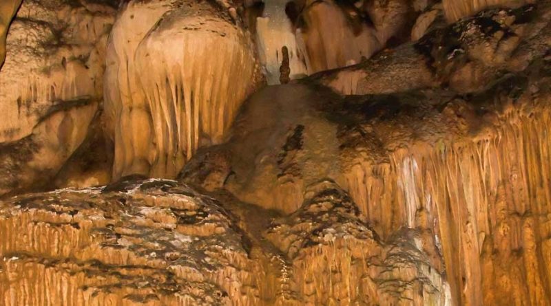 Chiang Dao Caves