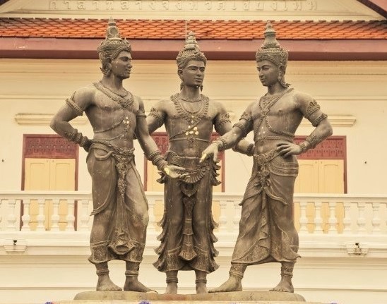 three-kings-monument-chiang-mai